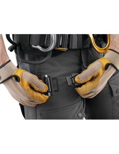 astro bod fast - arnés ultra confortable con croll l integrado - petzl