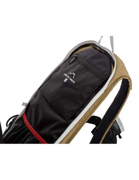 TOUR 32l (Sand) - Mochila técnica y ligera para trekking - Arva