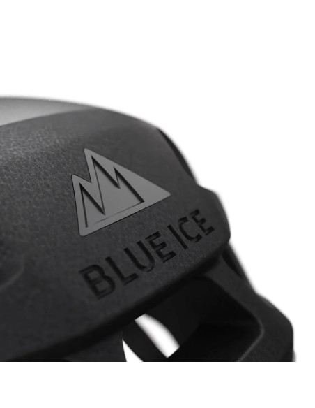 Blast Helmet (Black) - Casco ligero para escalada y alpinismo - Blue Ice
