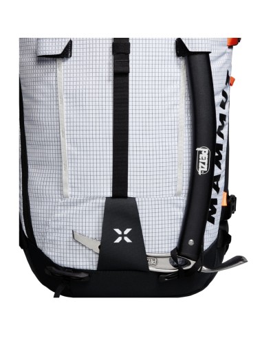 Trion 28 (White-Black) - Mochila escalada y alpinismo 28L - Mammut
