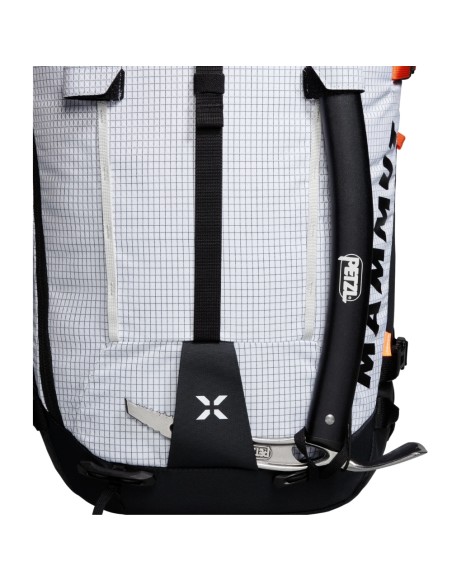Trion 28 (White-Black) - Mochila escalada y alpinismo 28L - Mammut