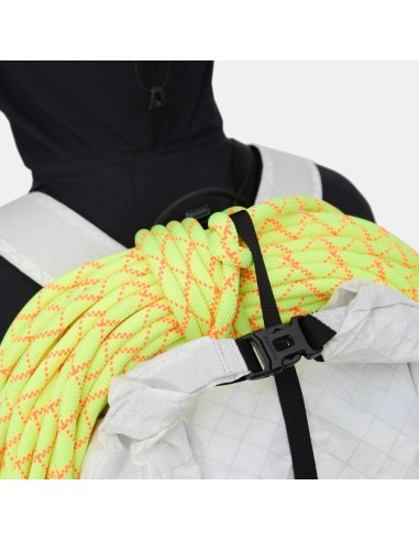 Eiger Nordwand 28L (White) - Mochila alpinismo extremadamente resistente y ligera - Mammut