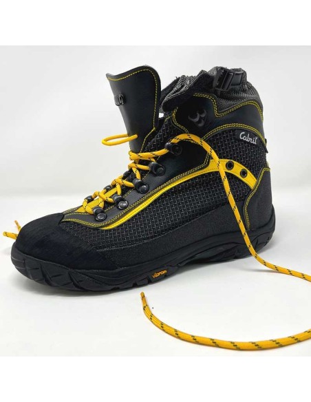 Canyoning Adventure - Bota de barrancos - Cabrit